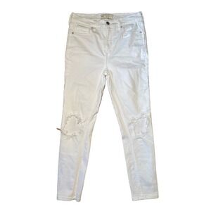 Free People High-Rise Distressed White‎ Skinny Jeans - 29